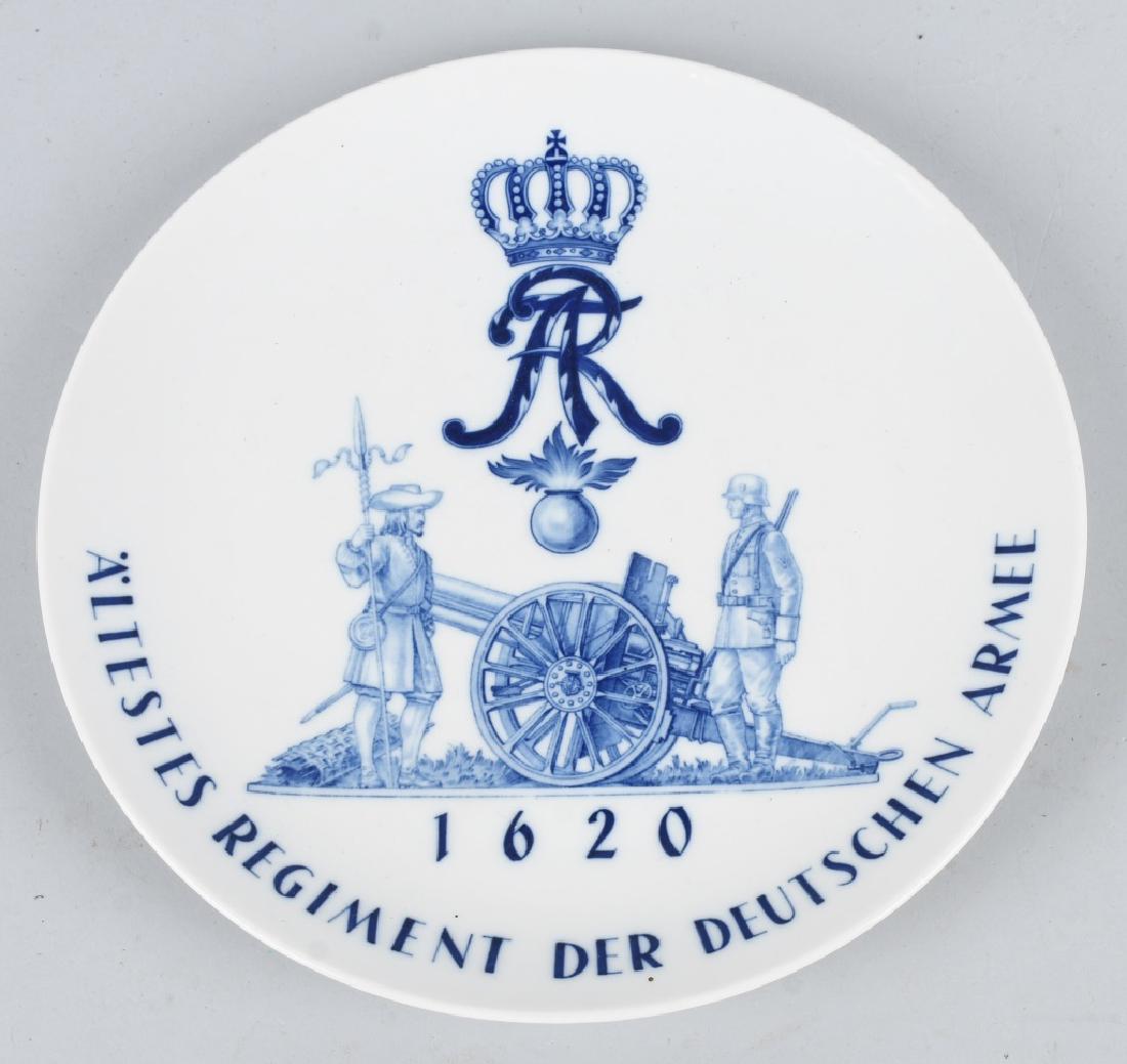 WWI IMPERIAL GERMAN ARTILLERY COMMEMORATIVE PLATE: World War One period German Meissan porcelain plate commemorating Germany's oldest artillery regiment started in 1620. Back of plate has crossed swords maker's mark and is stamped 135. excellent.