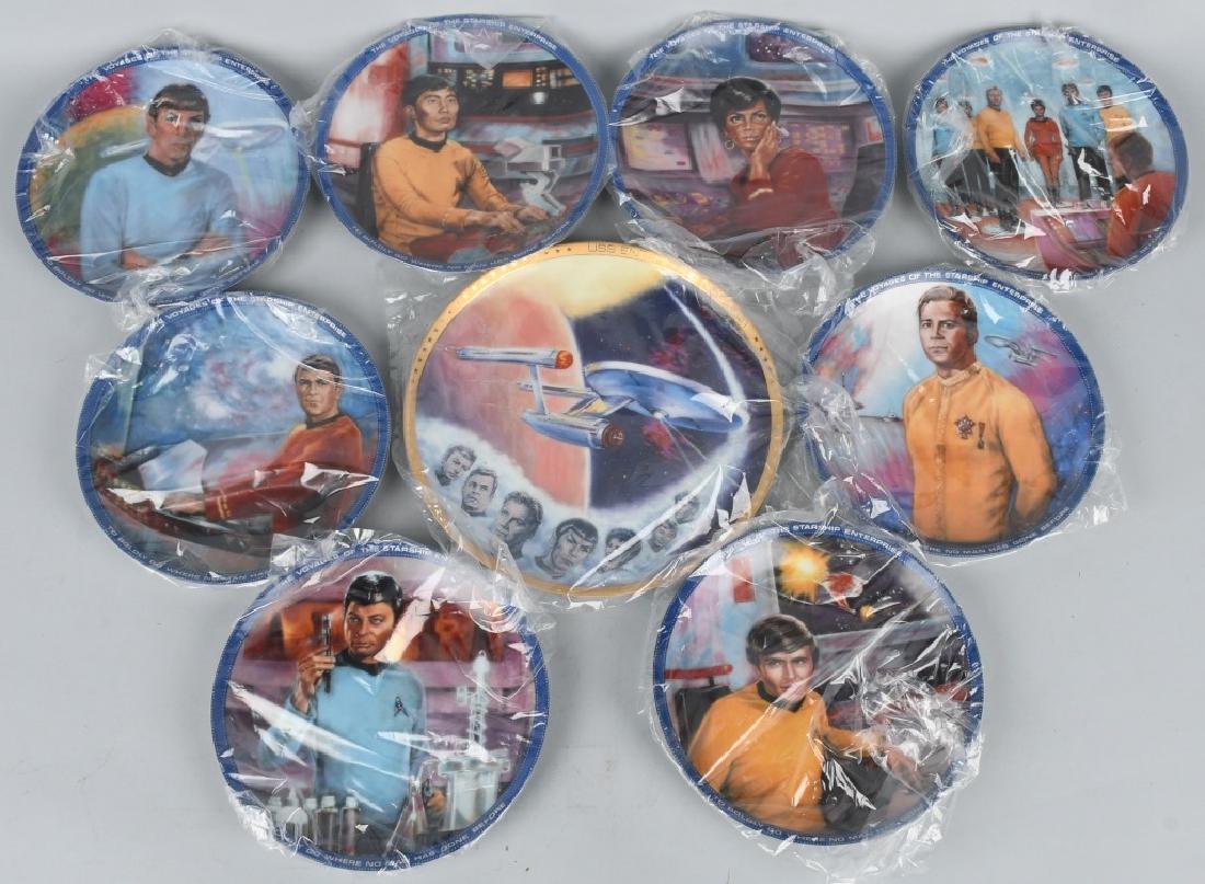 9- STAR TREK COLLECTOR PLATES MIB (1 of 9)
