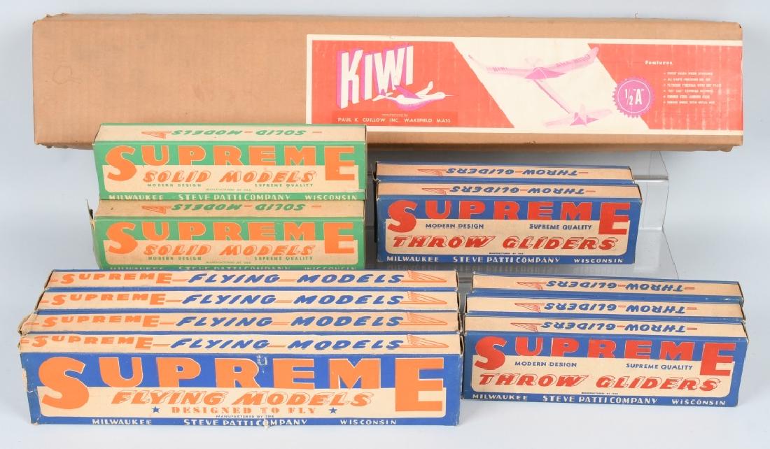 13-VINTAGE WOOD TOY AIRPLANE KITS, BOXED: Nice grouping with several different unbulit wood toy airplanes in the original boxes. Models included Bell Aircobra, Boeing B17E, Throw Glider, Whiz Bang, Kiwi, and Pee Wee. Largest box is 29", Excel