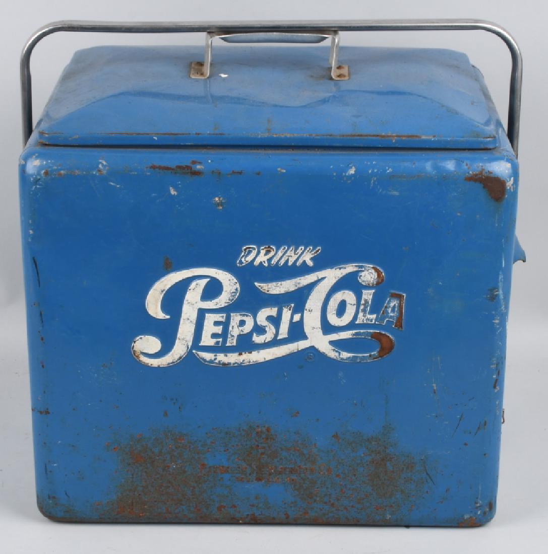 VINTAGE PEPSI COLA PICNIC COOLER (1 of 5)