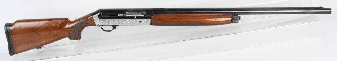 BENELLI MODEL 123 SL80 12 GA SEMI-AUTO SHOTGUN: SN 234661 27" vented rib barrel with excellent bore bore. 12 gauge, full choke. 80% finish, nice engraving on both sides of receiver. Checkered wood stocks are very good with bumps and bruises. Has sl