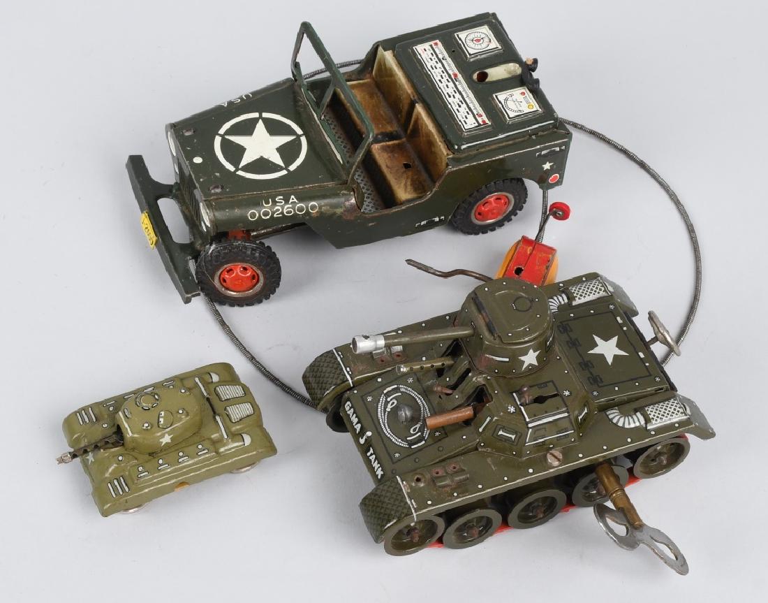 GERMAN TIN ARNOLD JEEP & 2-GAMA TANKS (1 of 7)