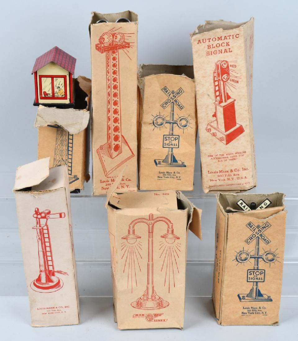 7-MARX TIN TRAIN ACCESSORIES, BOXED (1 of 5)