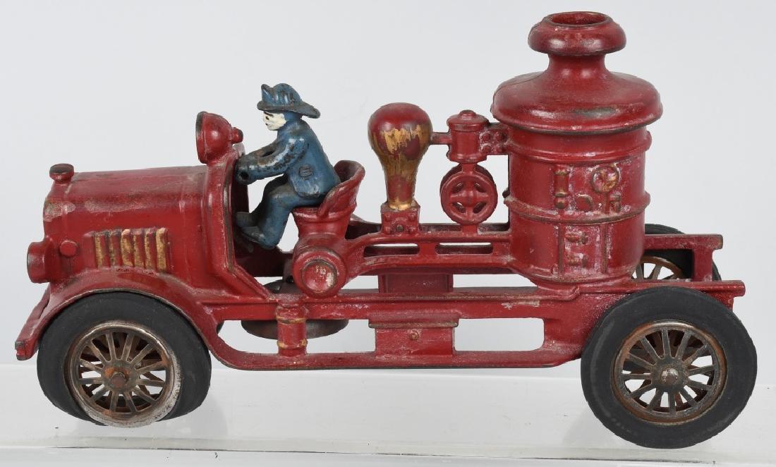 HUBLEY 1930's CAST IRON LARGE FIRE PUMPER (1 of 3)