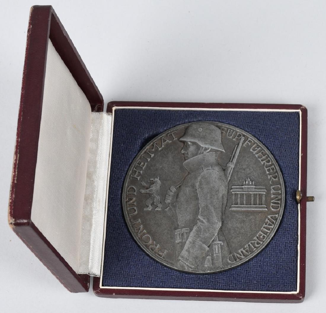 WWII NAZI GERMAN TABLE MEDALLION 1942 BERLIN GAU