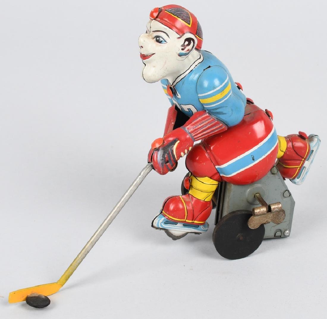 TPS JAPAN tin windup BIG LEAGUE HOCKEY PLAYER (1 of 4)
