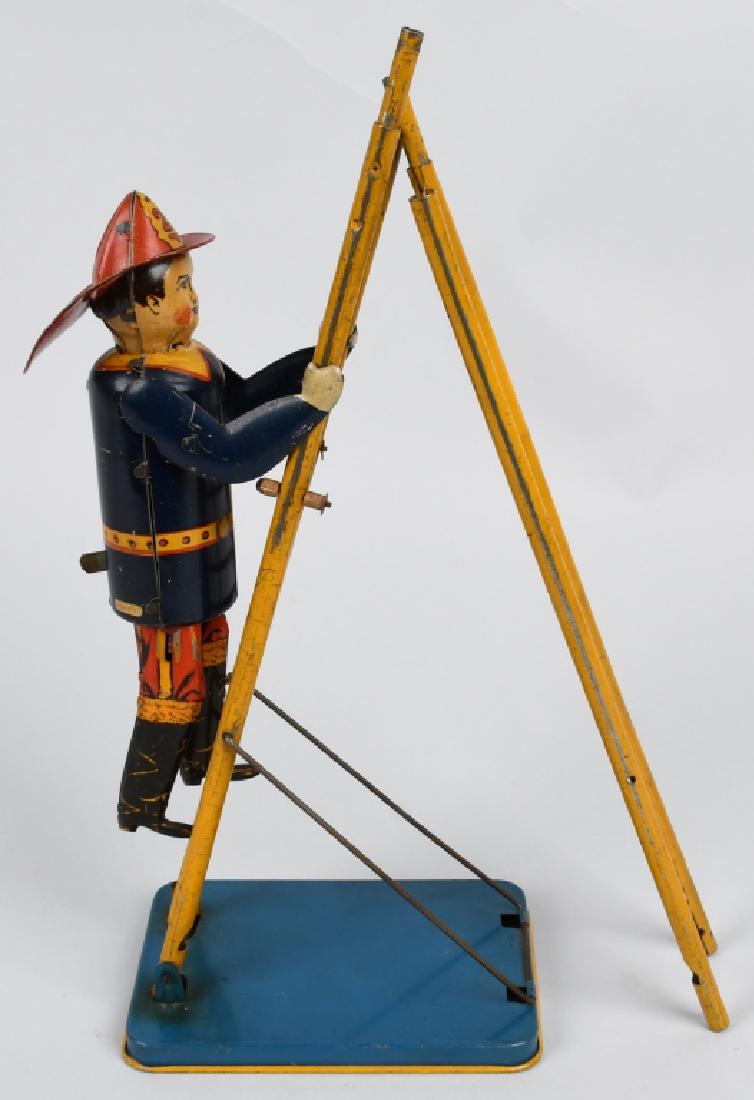 MARX Tin Windup CLIMBING FIREMAN (1 of 3)