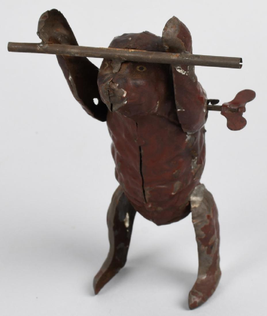 GUNTHERMANN Windup PAINTED TIN CIRCUS BEAR w/ POLE (1 of 4)