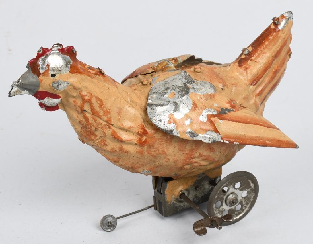 GERMAN Windup TIN PAINTED CHICKEN (1 of 5)
