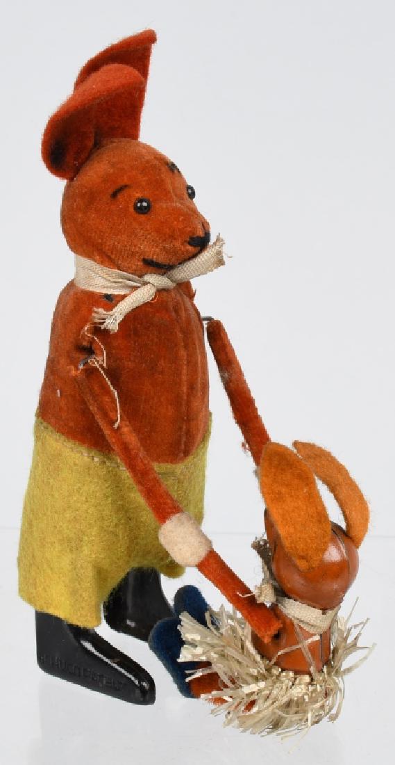 SCHUCO Windup KANGAROO LIFTING BABY: Schuco windup Kangaroo Lifting baby. All original but not working. 5" Very Good