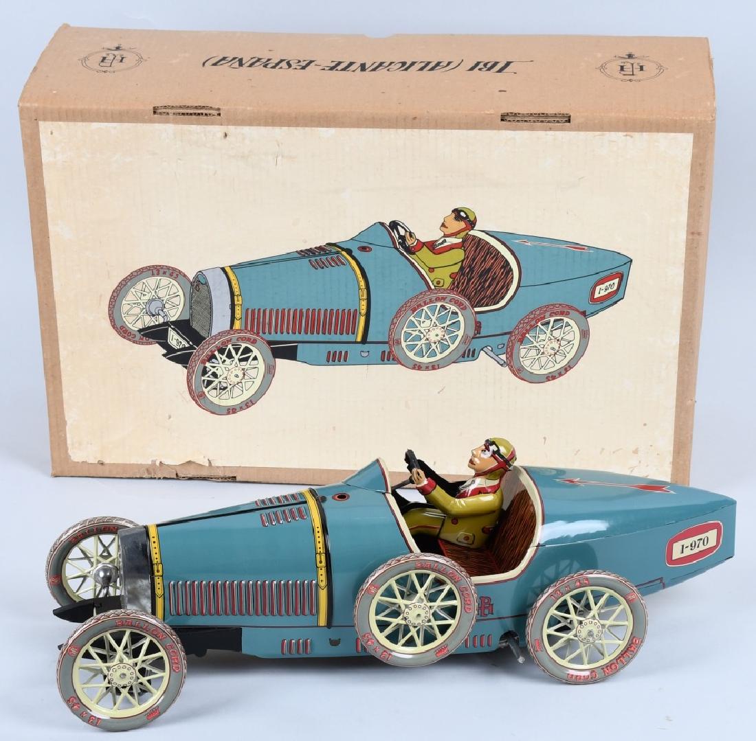 PAYA LARGE TIN windup BUGATTI RACE CAR w/ BOX (1 of 7)