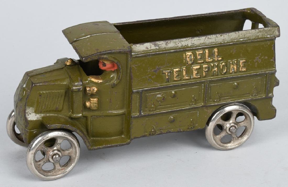7" HUBLEY Cast Iron BELL TELEPHONE TRUCK (1 of 4)