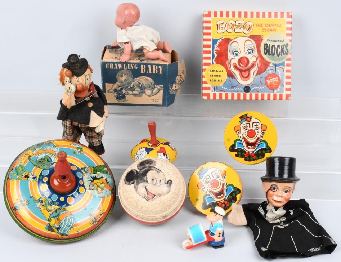 LOT OF VINTAGE TOYS (1 of 9)
