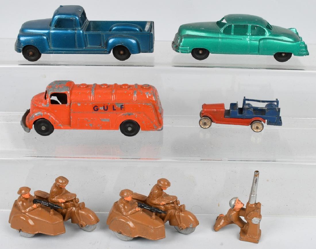 LOT OF VINTAGE TOY VEHICLES (1 of 4)