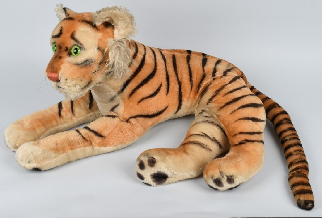 STEIFF Large RECLINING TIGER (1 of 4)