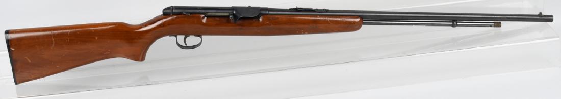 REMINGTON MODEL 550, .22 SEMI AUTO RIFLE: SN 23418, 24" barrel with excellent bore. 80% finish, very good stock with finish marks. Adjustable rear sight and tight action. Very Good*