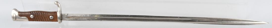 WWI GERMAN M1898 BAYONET: WWI era German Mauser Bayonet, Model 1898. Has post-1902 two-piece grip. 21" Blade, appears to have been chromed or plated for parade or dress purposes. No visible markings. Very good - Excellent.