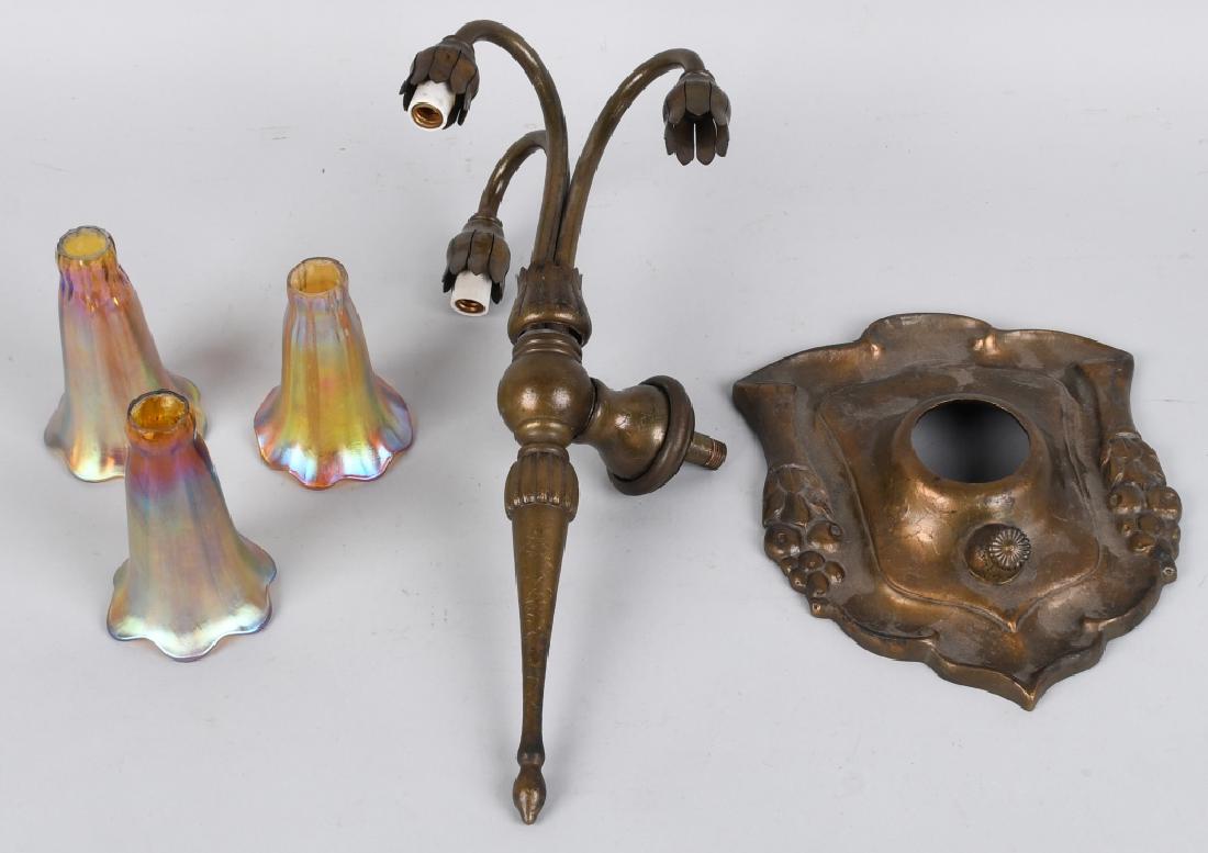 TIFFANY STUDIOS 3 LIGHT LILLY SCONCE (1 of 8)