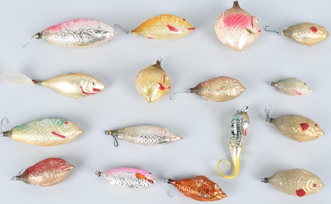 16-VINTAGE FISH CHRISTMAS ORNAMENTS (1 of 5)