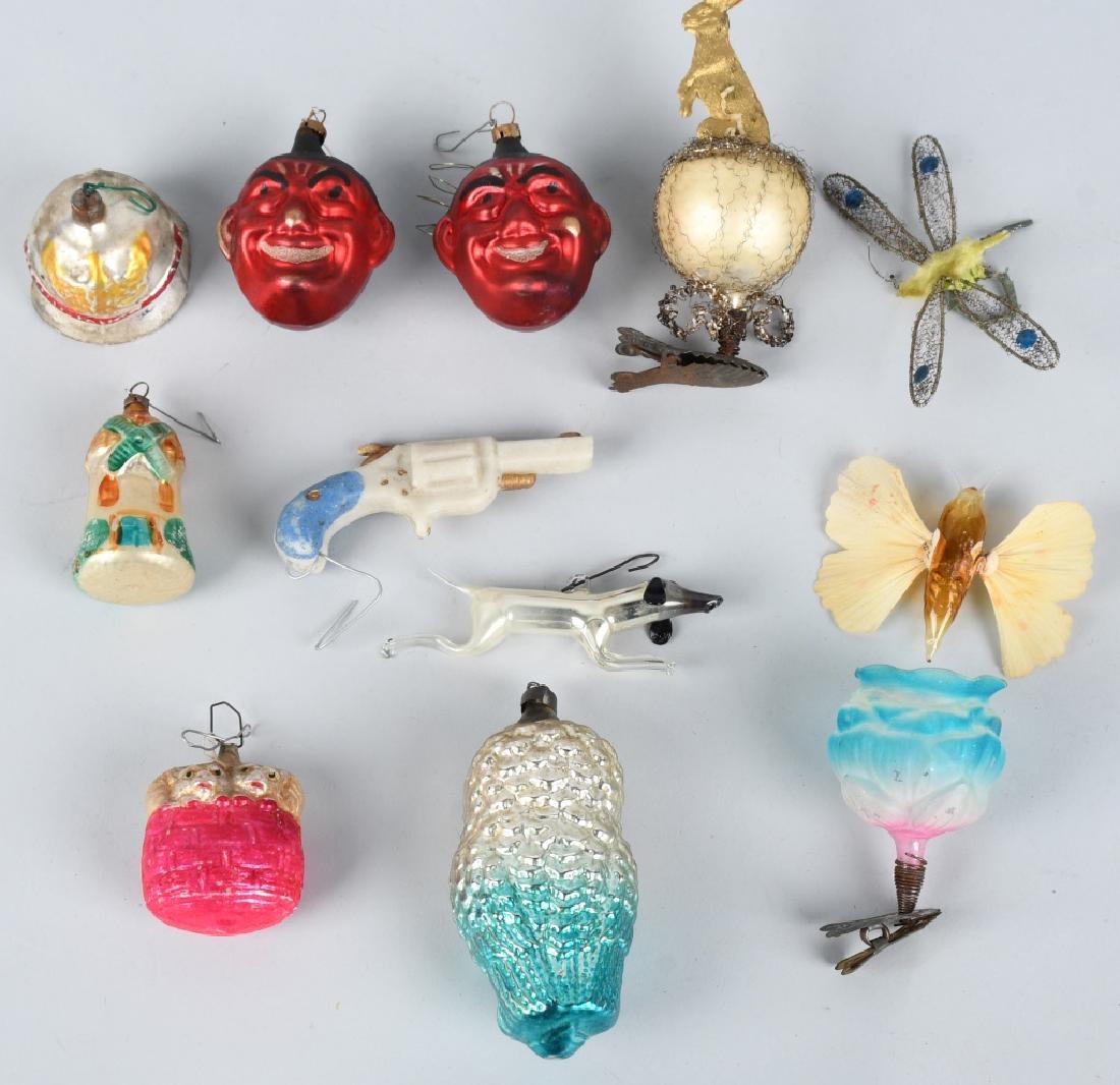 12-VINTAGE CHRISTMAS ORNAMENTS (1 of 9)
