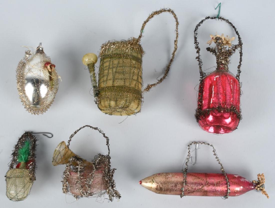 6-VINTAGE CHRISTMAS ORNAMENTS (1 of 4)