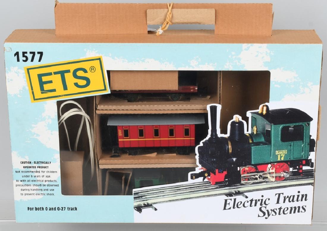 ETS ELECTRIC TRAIN 1577 O GAUGE: Comes with Engine, Flat Car and Caboose. Excellent