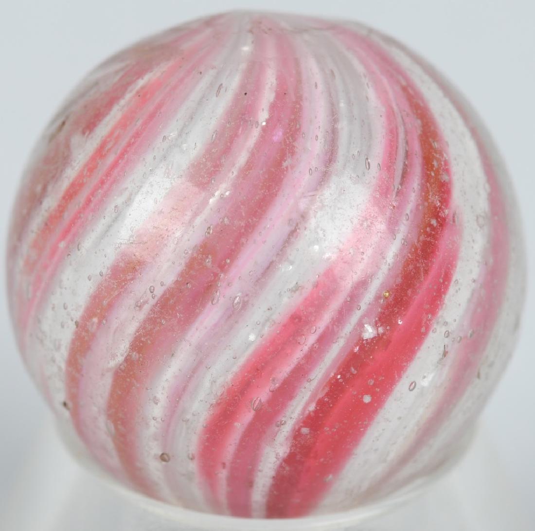 ONIONSKIN MINT MARBLE: Excellent Onionskin Mint Marble. 61/64" Near Mint