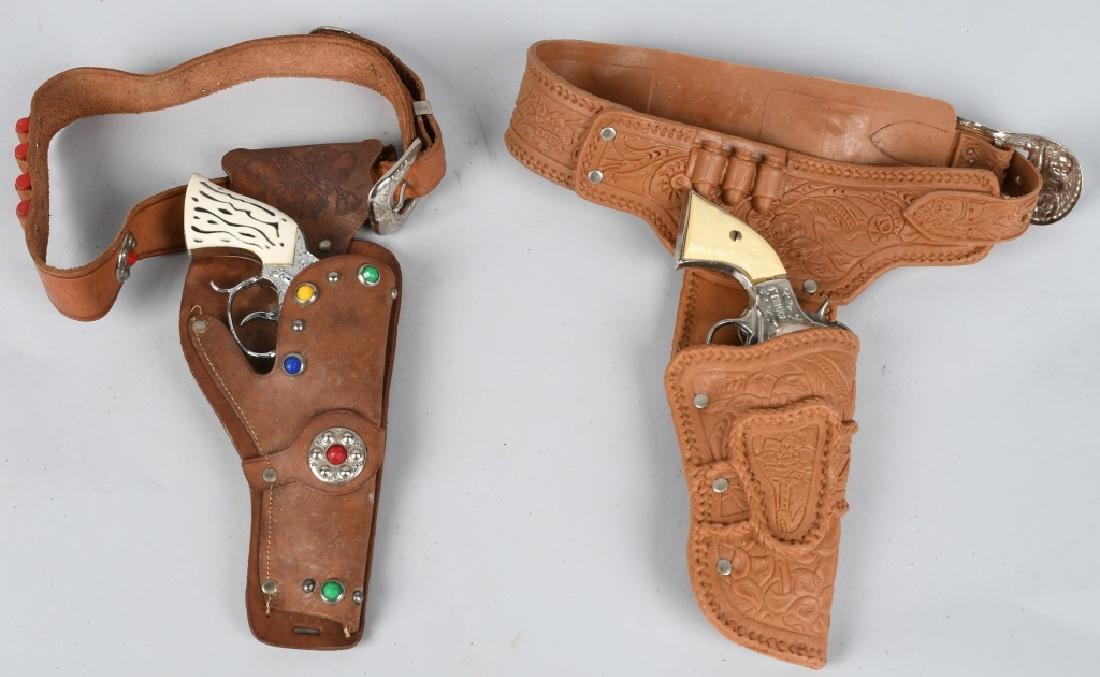 2 CAP GUN & HOLSTER SETS