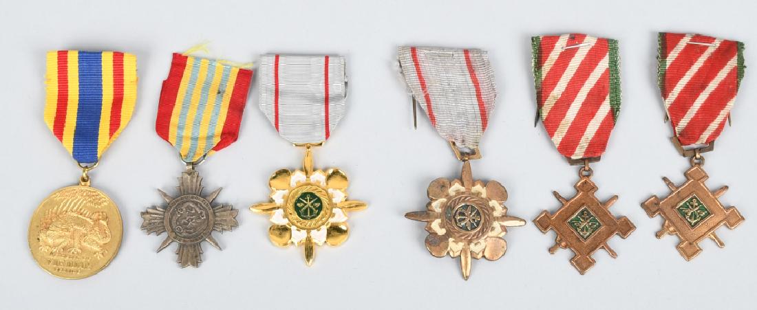 6 SOUTH VIETNAM ARVN MEDALS: Collection of 6 medals awarded by the short-lived South Vietnamese / Army of the Republic of Vietnam government to American, South Korean, Philippine, South Vietnamese, and Australian soldiers. Includ