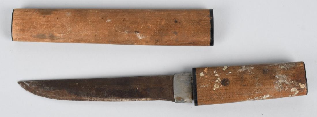 WWII JAPANESE KAMIKAZE PILOT TANTO KNIFE: Japanese tanto knife, 6" blade with 5 3/8" cutting edge. One hole unsigned tang. Unusual lead habaki. Blade is dark with and has old sharpening and no visible hamon. 10 1/2" overall in saya. Good