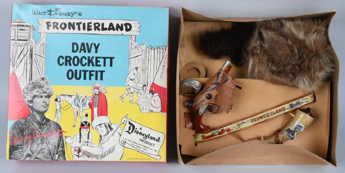 WALT DISNEY DAVY CROCKETT OUTFIT w/ BOX: Looks to be all original and complete with cap gun. Nice colorful box. 15" Excellent