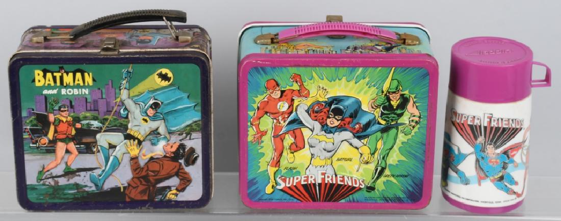 2 VINTAGE LUNCH BOXES BATMAN SUPER FRIENDS: Lot includes 1966 Batman lunch box without thermos. Also included is 1976 Super Friends box with thermos. Good-Very Good