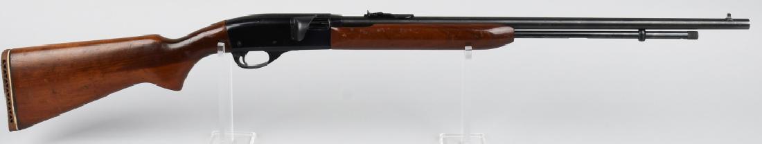 REMINGTON SPEEDMASTER MODEL 552 SEMI AUTO 22 RIFLE: SN 1811821. 23" barrel semi automatic rifle in .22. Remington Model 552 Speedmaster. Features tube magazine, smooth wood stocks, rubber recoil pad, left-side charging handle, covered ejection port, ad