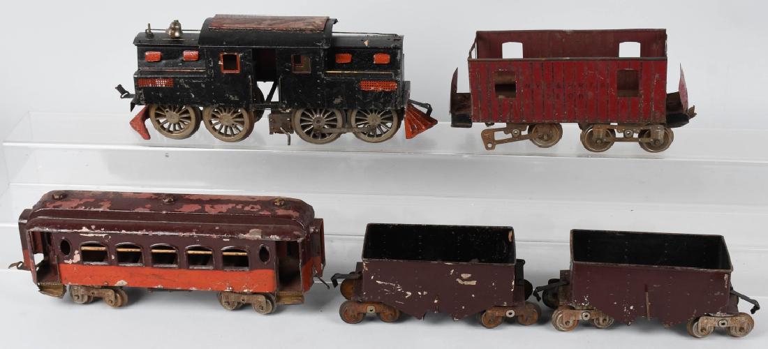 LIONEL STANDARD GAUGE 1912 ENGINE & 4 CARS: Lionel standard gauge 1912 engine & 4 cars. Engine has been repainted single motor will need to be restored. 2 - coal hoppers need restored. Caboose for parts and a pass car for parts. no boxes untest