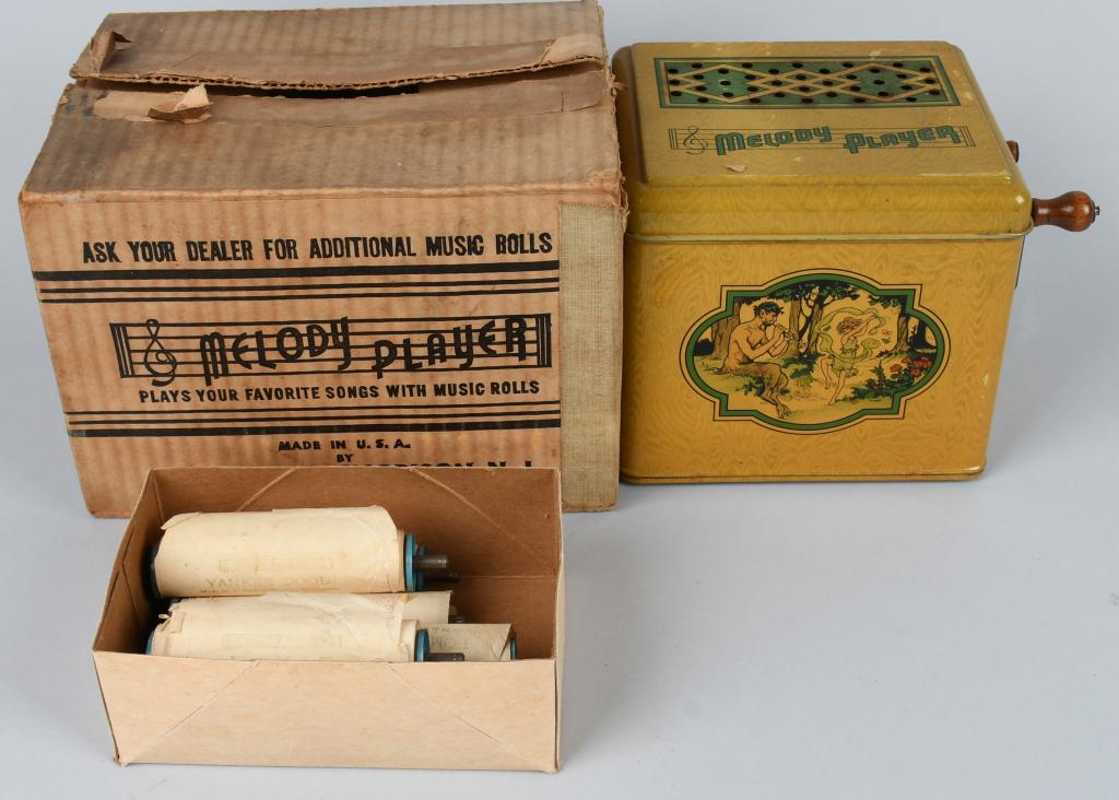 CHEIN MELODY PLAYER & 6 ROLLS BOXED: All original and works. With 6 Rolls. Boxed. Excellent