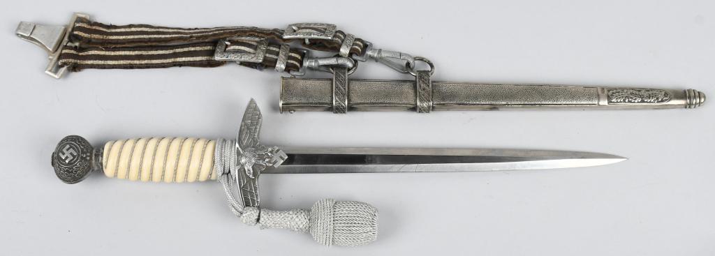 WWII NAZI GERMAN LUFTWAFFE OFFICERS DAGGER WKC: Roughly 29cm long bright nickel/silver plated double edged drop forged steel stiletto style blade with a flat central plane. Maker marked to "WKC" indicating manufacture by Weyersberg, Kirschbaum & Co