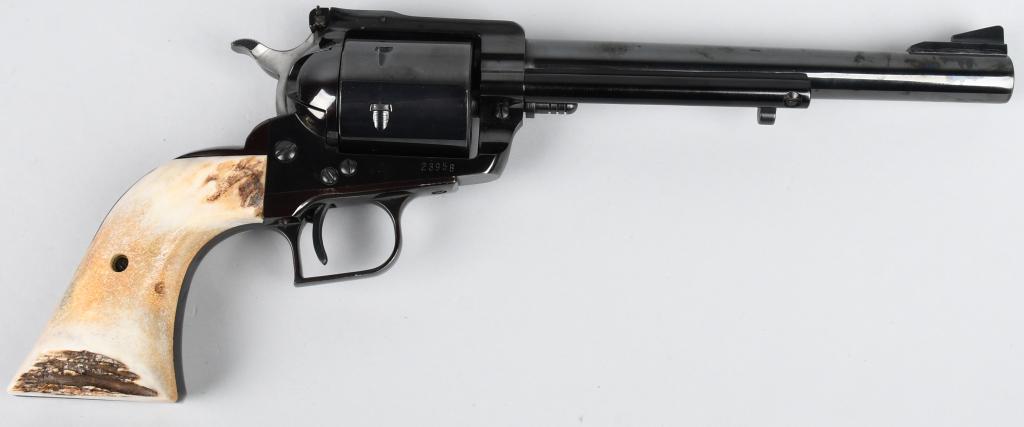 EARLY HIGH POLISH RUGER SUPER BLACKHAWK .44 MAGNUM: Serial # 23958. Made in 1966 and finished in the early Ruger super high polish royal blue finish with non-fluted cylinder. Features include adjustable rear sight, square back trigger guard, wide spur 