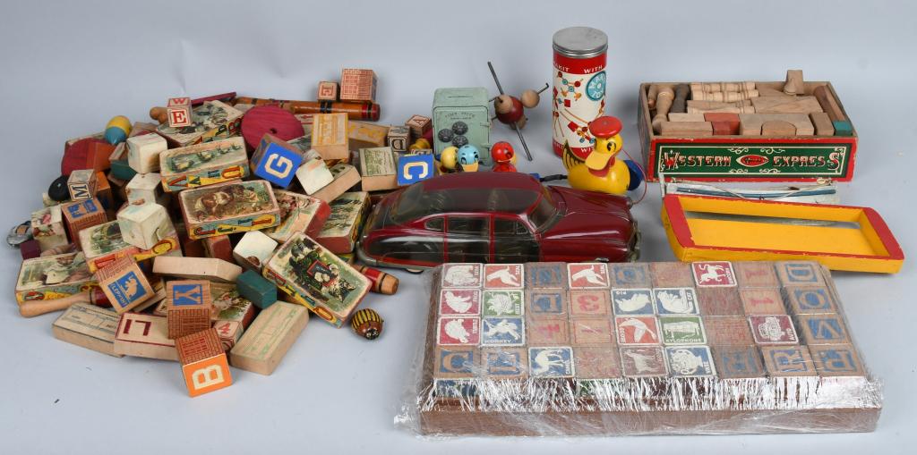 LOT OF VINTAGE TOYS: Includes ABC Litho Blocks, Tint Mite Bank, Plastic Car, Makit Toy, Wood Boat, and More. Very Good-Excellent