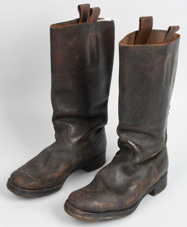 WWII NAZI GERMAN EM/NCO'S HOBNAILED MARCHING BOOTS: Nice quality blackened leather construction boots are roughly, 32cm tall from the top of the heel to the top of the back calf section. The boots have a machine stitched central vertical seam to the re