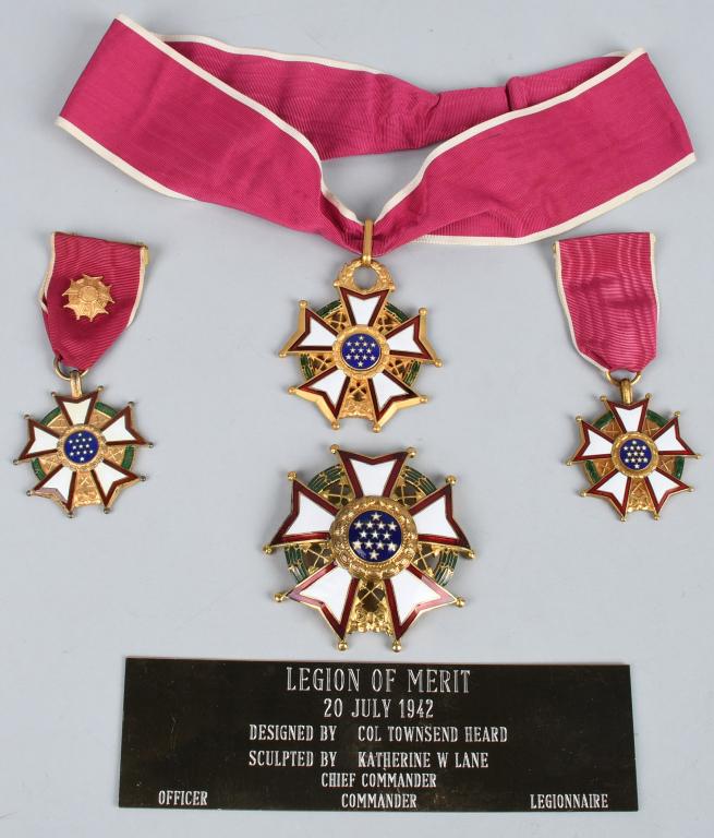 WWII US LEGION OF MERIT DISPLAY SET ALL 4 GRADES: WWII era medals which comprise a complete set of the 4 degrees of the Legion of Merit medals awarded by the United States to American and foreign military personnel for exceptionally meritorious condu