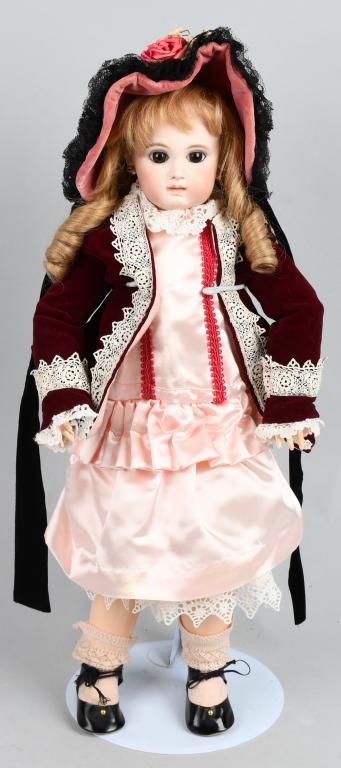 FRENCH BISQUE EMILE JUMEAU 8EJ DOLL: Nice looking doll measures about 22". Socket head with expressive face, fixed brown paperweight eyes, dark eyeliner, painted lashes, brush-stroked brows, accented eye corners, shaded nostrils, closed 