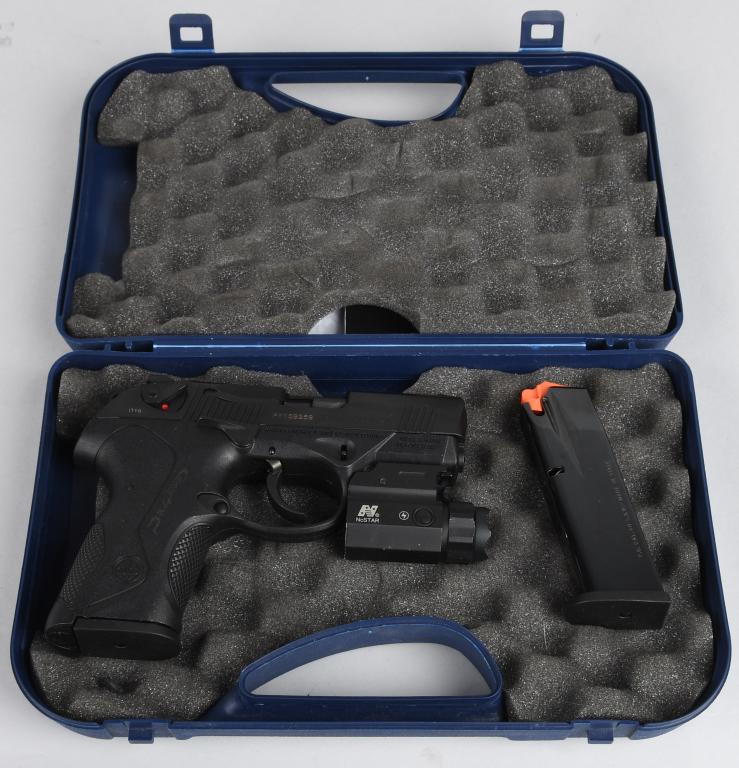 BOXED BERETTA PX4 STORM SEMI-AUTOMATIC PISTOL: Serial #PY159259. Barrel length 3". Caliber .40 S&W. Compact double action semi-automatic pistol with composition frame, white dot combat sights, matte black finish, bobbed hammer and equipped with a 