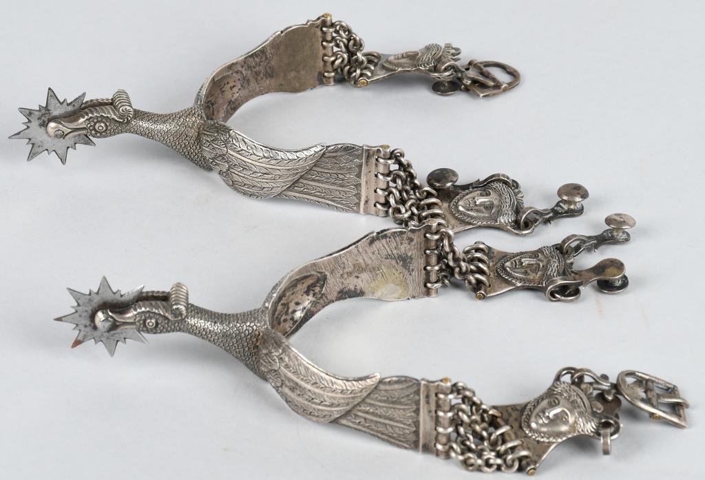 CIVIL WAR OFFICER'S SPURS SCHUYLER HARLEY GRAHAM: Stellar Civil War Officer's spurs attributed to Schuyler Hartley & Graham of New York. These spurs are made of the highest quality and are in the form of a bird's body With the yoke which wraps around