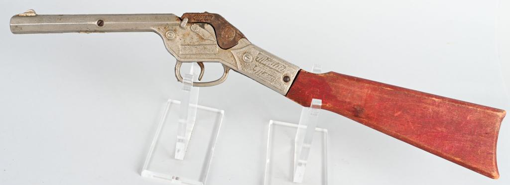 KILGORE Cast Iron MINUTE MAN CAP GUN: All original works. 20" Very Good