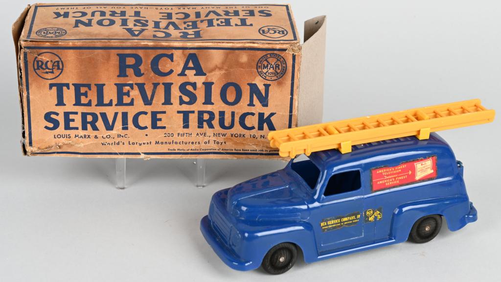 MARX RCA TELEVISION SERVICE TRUCK w/ BOX: All original and complete. Nice decals. Boxed. 9" Excellent