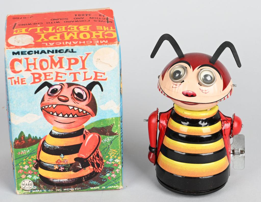 MARX Tin Windup CHOMPY THE BEETLE w/ BOX: All original with nice colors. Works. Boxed. 6" Excellent