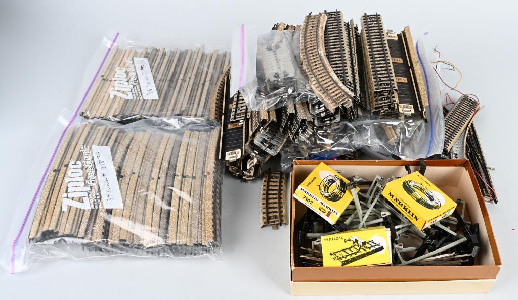 HUGE LOT OF MARKLIN HO TRACK: Lot of Marklin HO Track includes Straight and Curves. Plus other accessories