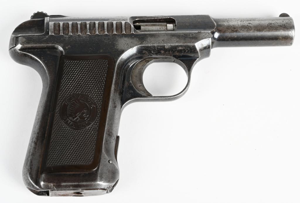 SAVAGE MODEL 1907 SEMI AUTO PISTOL: SERIAL 88017. BARREL 3 3/4". CALIBER .32 ACP. MADE FROM 1913-15, It is factory finished in high polish blue with Savage Indian Head gutta percha grips. The magazine is included and the left grip panel