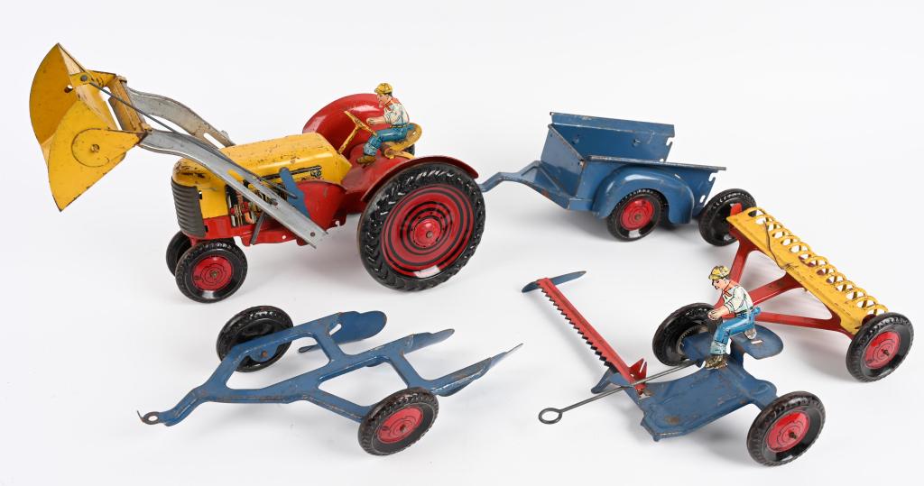 MARX PRESSED STEEL TRACOR & IMPLEMENTS: Marx pressed steel Tractor and Implements. Has some wear. Very Good