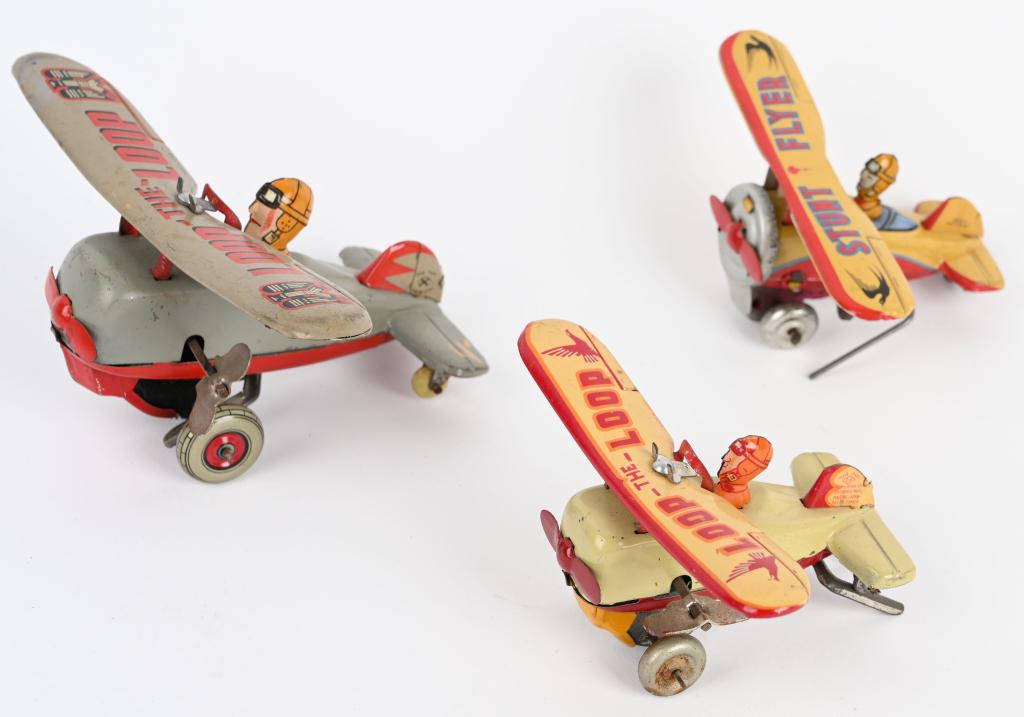 3- JAPAN Tin Windup AIRPLANES: Includes 2 Loop the Loop Plane and Stunt Flyer. All windup and work. Largest 6 1/2" Excellent (From the Danny Kubert Collection)